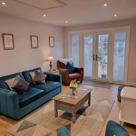 Begonia Cottage Briston Extérieur photo