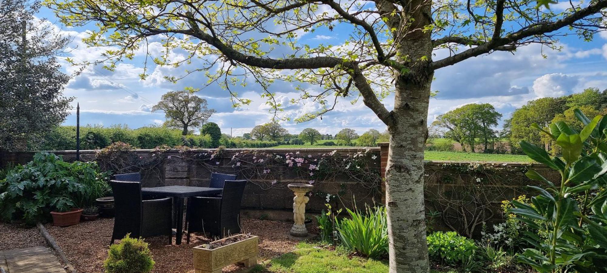 Holiday home Begonia Briston